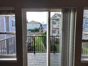 2173 Siddle Loop, Unit 103 in Ferndale, WA - Foto de edificio - Building Photo