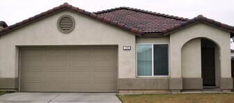 173 Sampson in Imperial, CA - Building Photo