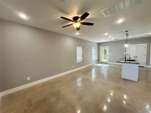 116 Harrison St in Denison, TX - Building Photo - Building Photo