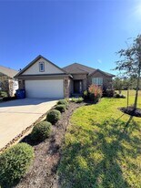 204 Shoreview Dr in Conroe, TX - Building Photo
