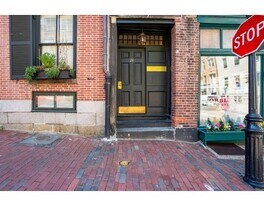 20 Joy St, Unit 4 in Boston, MA - Building Photo