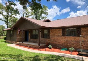 35056 Keith Rd in Callahan, FL - Building Photo