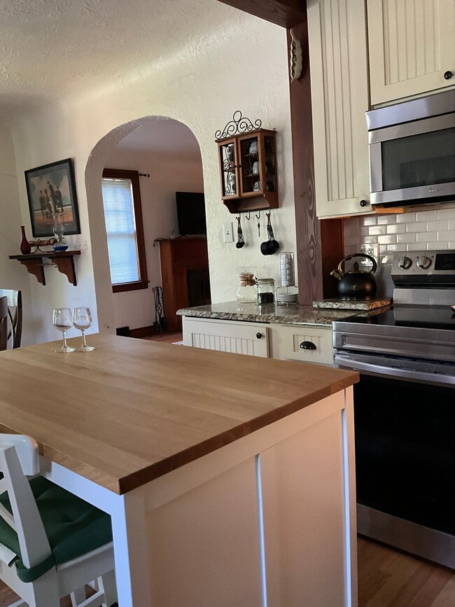 property at 340 Woodlawn Pike