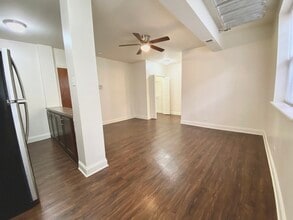 4756 N Maplewood Ave in Chicago, IL - Foto de edificio - Building Photo