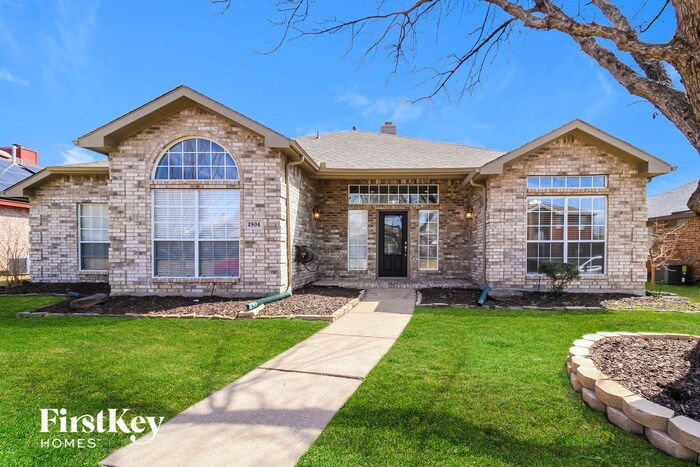 2804 Pinnacle Dr in McKinney, TX - Building Photo