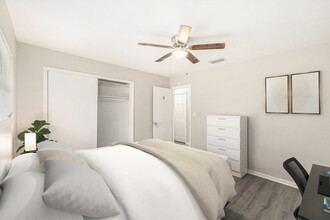 1346 Byron Dr in Clearwater, FL - Building Photo - Building Photo