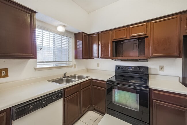 12500 Brookglade Cir