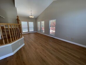4458 Highplains Dr in Reno, NV - Building Photo - Building Photo