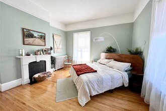 215 Charles St in Belleville, ON - Building Photo - Building Photo