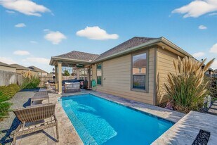 18615 Morgans Forest Ln in Katy, TX - Building Photo
