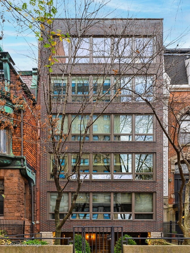 property at 1241 N Dearborn St