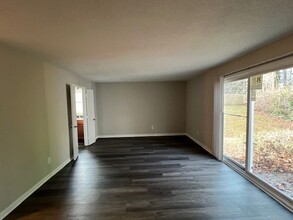 1717 Quail Ridge Rd in Raleigh, NC - Building Photo - Building Photo