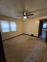 3700 N 24th Pl in Milwaukee, WI - Building Photo