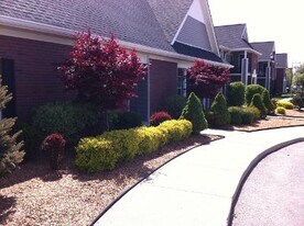 Turnberry Village III in Macomb, IL - Building Photo