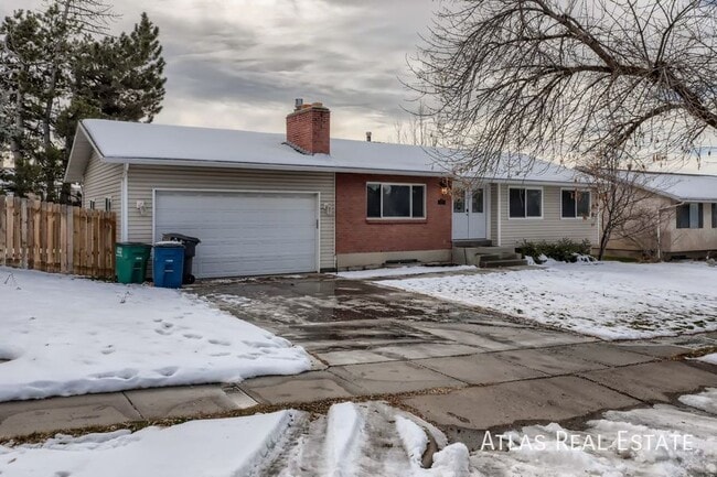 property at 1008 E 400 S