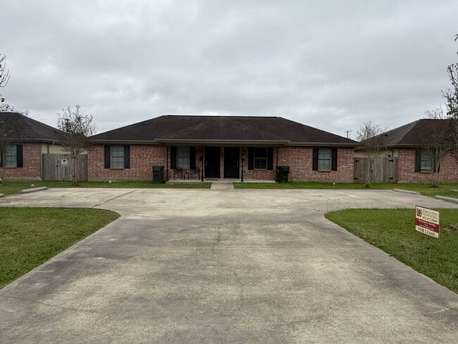 2532 Crockett St in Lake Charles, LA - Building Photo - Building Photo