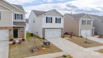 14217 Wilson Mac Ln in Charlotte, NC - Building Photo - Building Photo