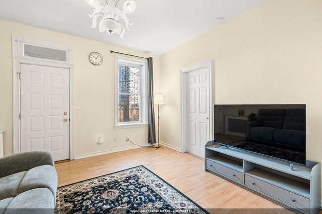 property at 282 Magnolia Ave