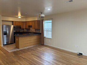 68 Pamrapo Ave in Jersey City, NJ - Building Photo - Building Photo