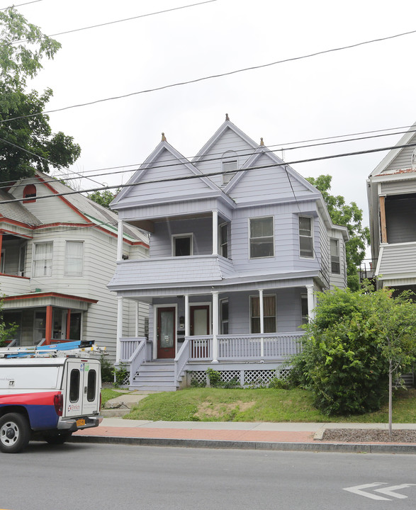 251 Delaware Ave in Albany, NY - Building Photo