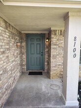 8100 MacGregor Dr in Arlington, TX - Building Photo - Building Photo