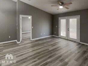 908 Hubbel Rd in Bradenton, FL - Building Photo - Building Photo