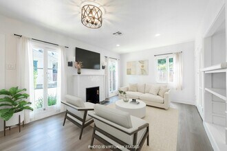 3435 Arlington Ave in Los Angeles, CA - Foto de edificio - Building Photo