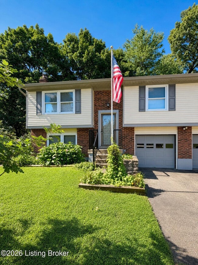 property at 5109 Volney Ct