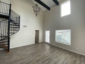 4841 Art St in San Diego, CA - Building Photo - Building Photo