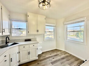 1925 Fortuna Ave in San Diego, CA - Building Photo - Building Photo