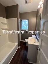 614 Taylor Ave in Collingswood, NJ - Building Photo - Building Photo