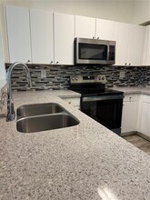 2217 SE 23rd Ave in Homestead, FL - Building Photo - Building Photo