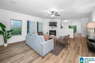 305 Polo Ct in Chelsea, AL - Foto de edificio - Building Photo