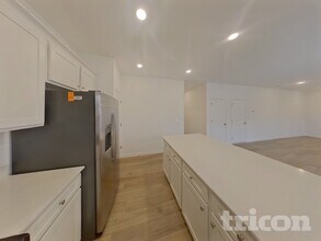 217 Paisley Wy in Locust Grove, GA - Building Photo - Building Photo