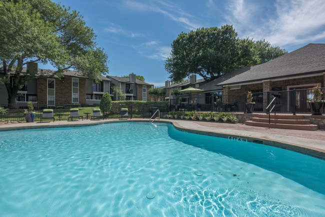 Fossil Hill in Fort Worth, TX - Building Photo - Building Photo