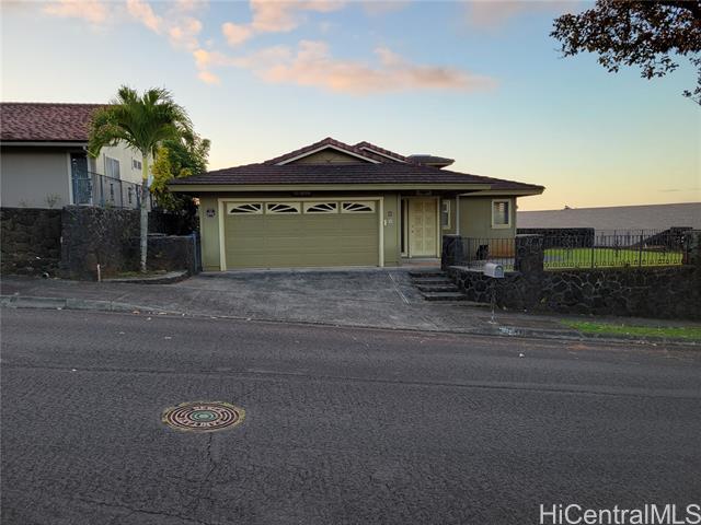 property at 98-1927-1927 Wilou St