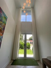 2931 SW 27th Terrace in Coral Gables, FL - Building Photo - Building Photo