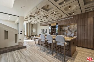 1021 N Ogden Dr in West Hollywood, CA - Foto de edificio - Building Photo