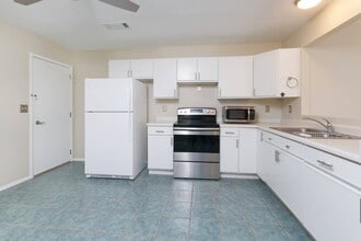 2160 High Desert Cir NE in Rio Rancho, NM - Building Photo - Building Photo