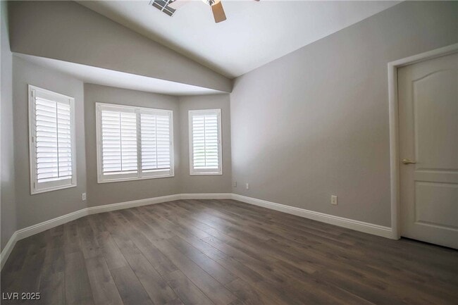 property at 4961 Lunetto Ave