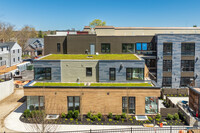 Terrazza in Wellesley, MA - Foto de edificio - Building Photo