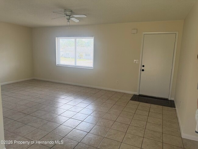 12616 Eddington Rd in Spring Hill, FL - Building Photo - Building Photo