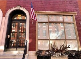 1624 Spruce St, Unit 1624 Spruce St APT 1R in Philadelphia, PA - Building Photo