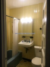 1223 Beacon St in Brookline, MA - Building Photo - Building Photo