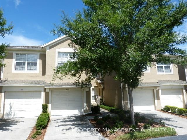 2847 Metro Sevilla Dr in Orlando, FL - Building Photo