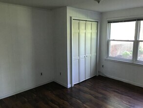 4805 Randolph Dr, Unit Lower Level in Annandale, VA - Building Photo - Building Photo