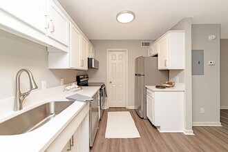 Vetra Providence in Smyrna, TN - Foto de edificio - Building Photo