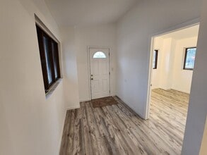 701 W Lakeshore Dr in Pemberton Township, NJ - Building Photo - Building Photo