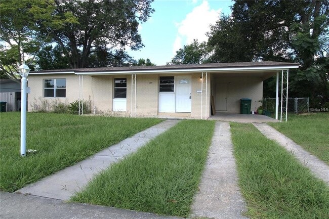 1388 Whitewood Dr