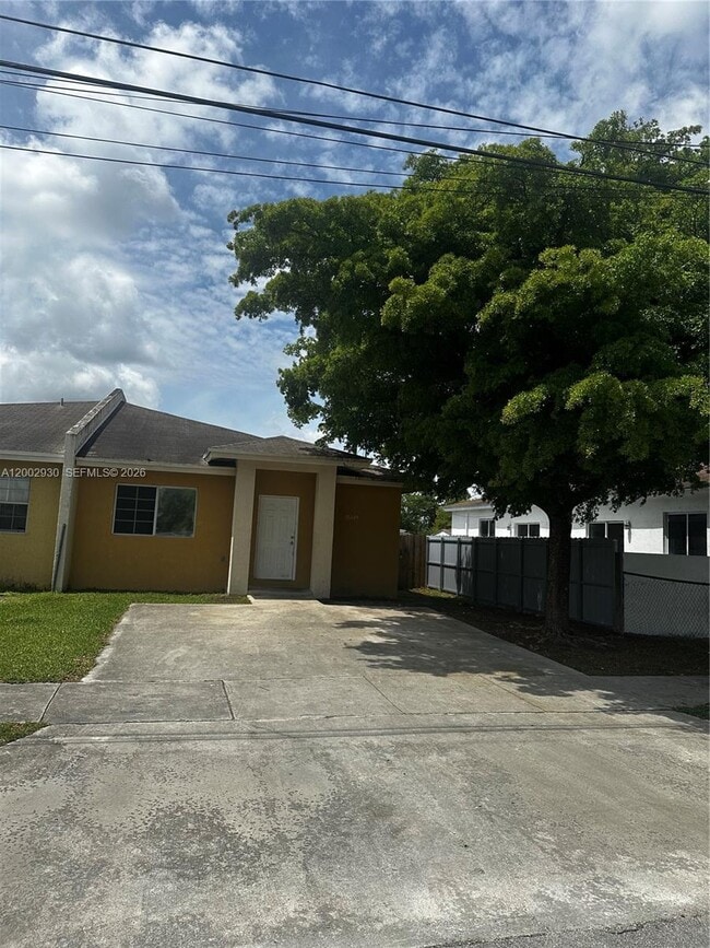 property at 26524 SW 138th Ave